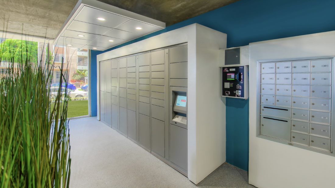 Four Ways Parcel Lockers Can Transform Your Campus