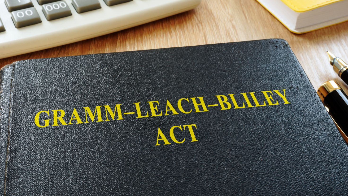 Understanding HIPAA, GLBA & Other Regulations in Legal Mailings